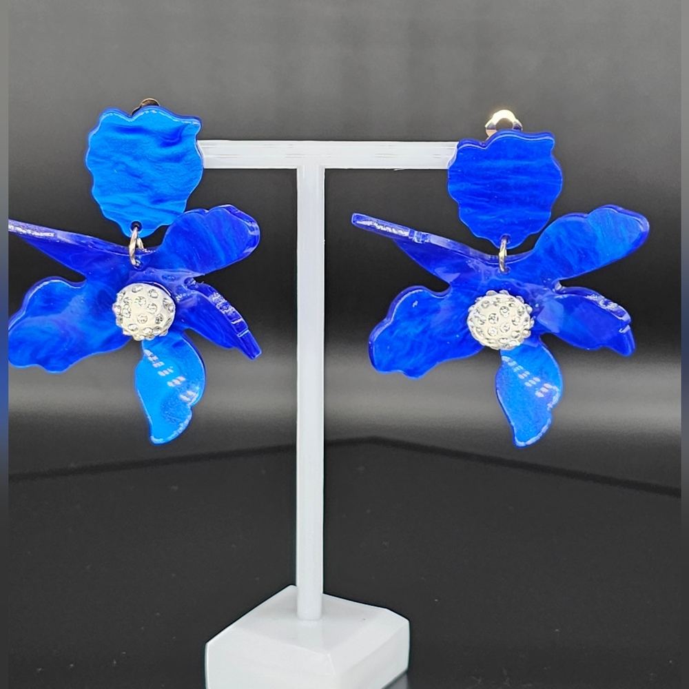 RESIN ACRYLIC FLOWER DANGLE EARRINGS - Exaggerated European And American Style
